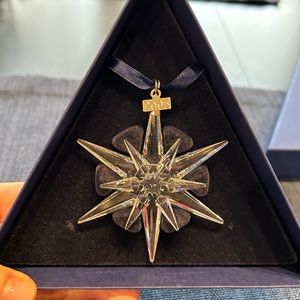 NWT Swarovski Snowflake Ornament 2005